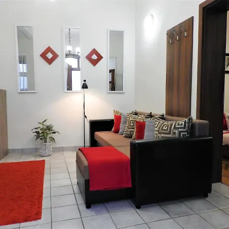 Nora Studio Apartman - Apartment *